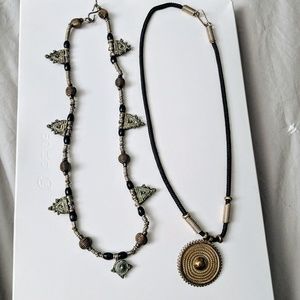 Bundle of two silver necklaces